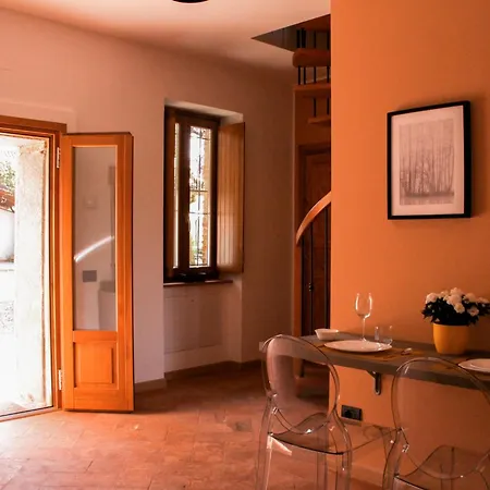 Il Borgo Sul Fiume - Maggiore *
