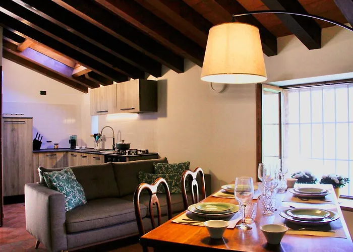 Il Borgo Sul Fiume - Maggiore *