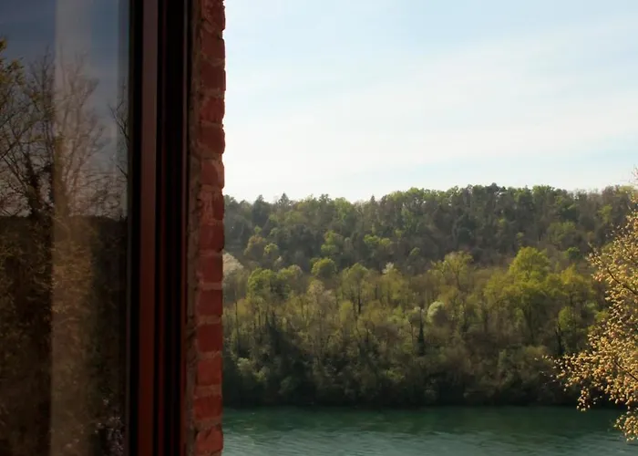 Il Borgo Sul Fiume - Maggiore 아파트