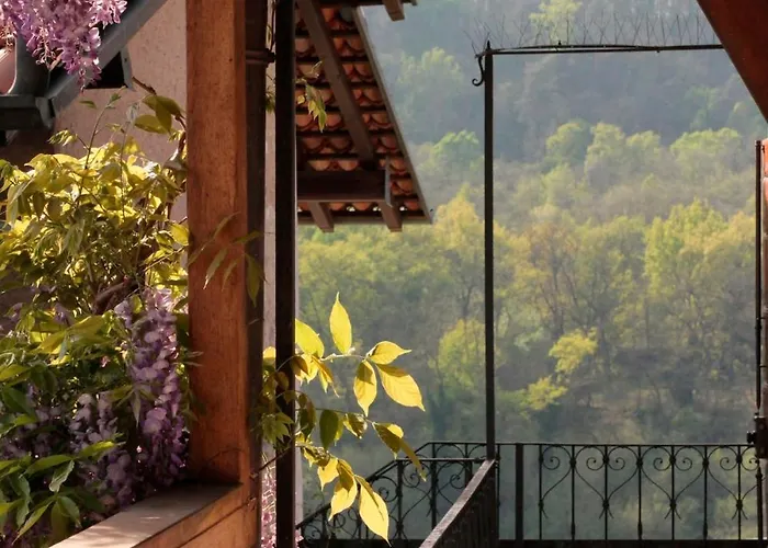 Il Borgo Sul Fiume - Maggiore Lejlighed Varallo Pombia